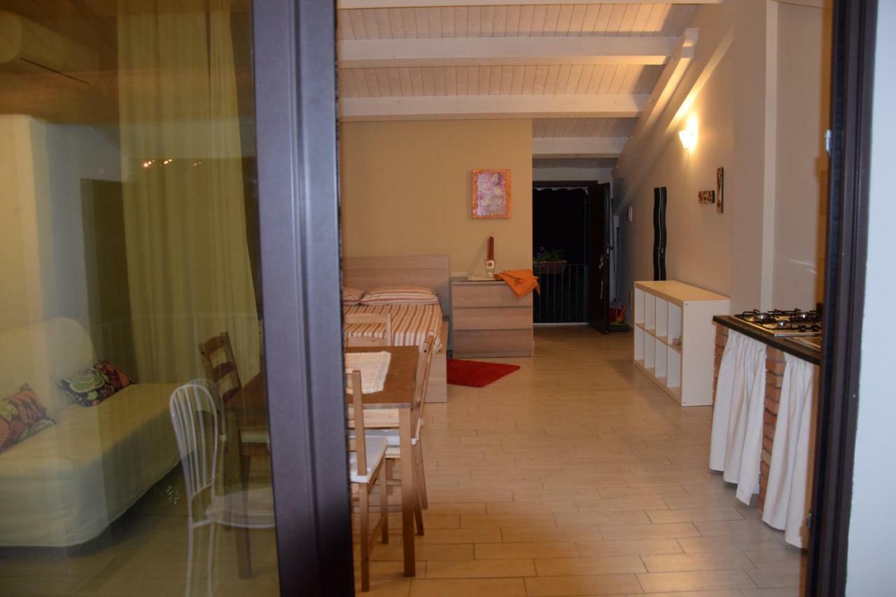 Le Case Di Bacco Santa Venerina Exteriör bild